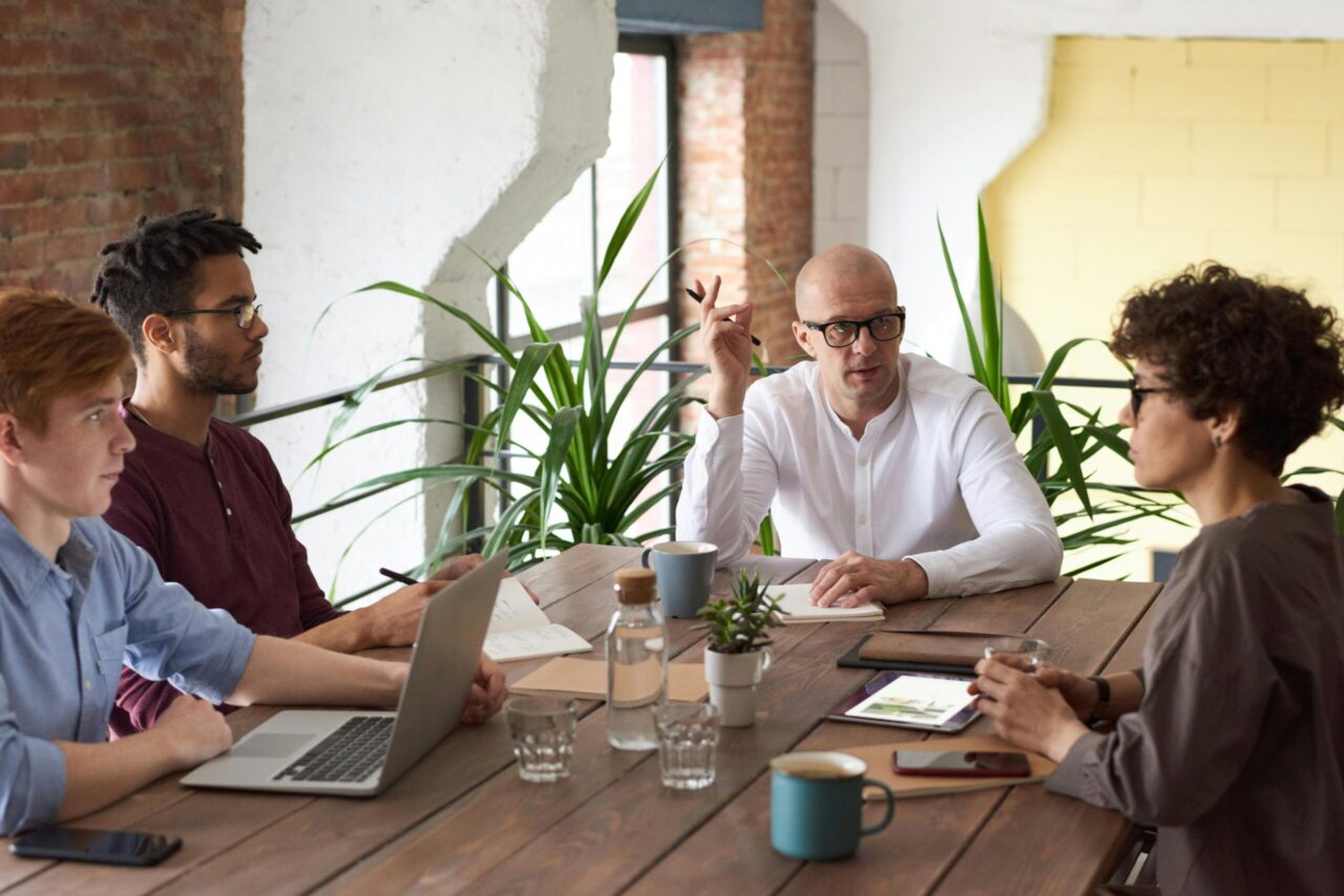 middle-level-employees